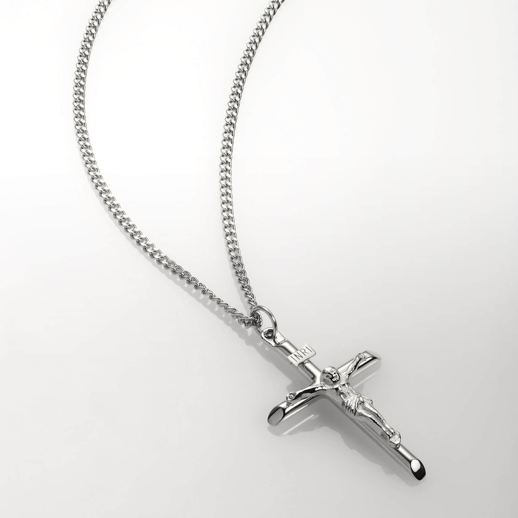The Crucifix Pendant | Silver | Essentials Collections | Ralph