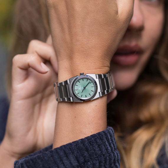 The Riviera - Cool Mint