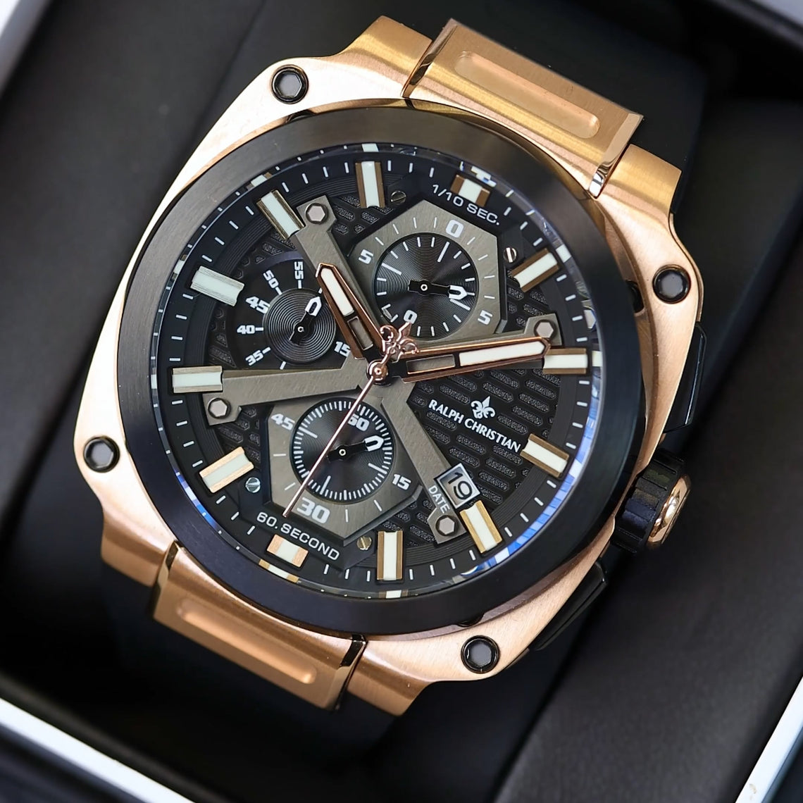 The Titan Chrono - Dark Matter